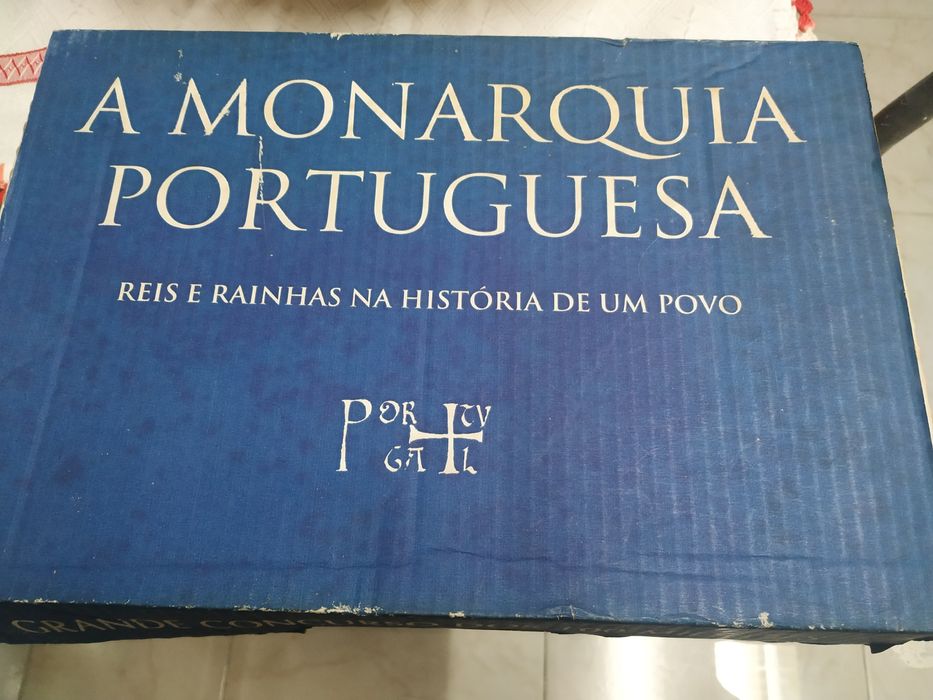 Livro  A Monarquia Portuguesa