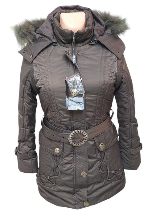 Kurtka puchowa z paskiem i odpinanym kapturem, R. M