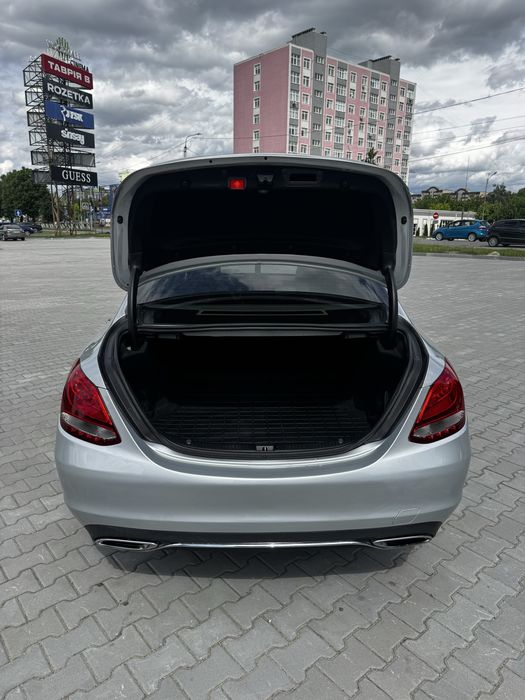 Продам  Mercedes Benz w205