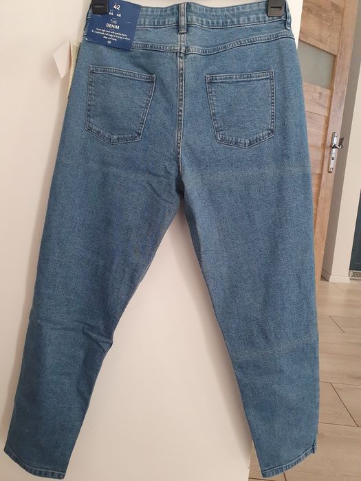 Jeansy C&A  42 nowe
