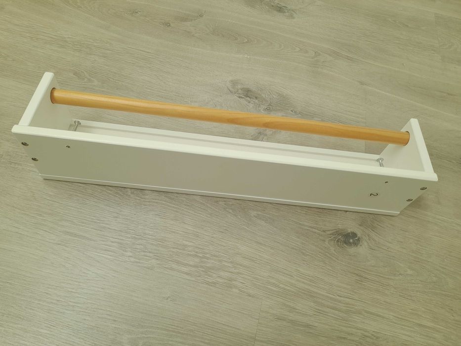 VENDO Estante de parede para livros - Só 5 eur