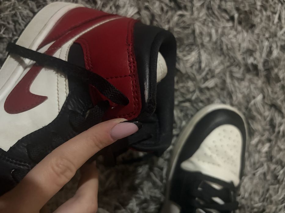 Nike Air Jordan 1 High czarno czerwono białe rozmiar 40,5