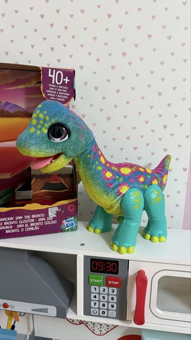Інтерактивна іграшка малюк динозавр Hasbro