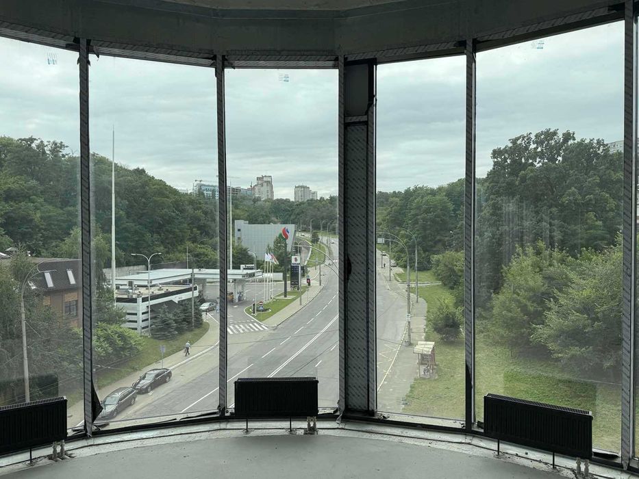 Приміщення 350 кв.м, метро Олімпійська, Протасов Яр 4