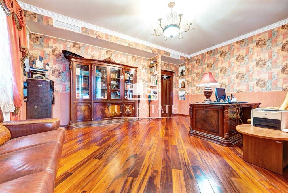 Оренда унікального будинку 650м²  біля ЛІСУ