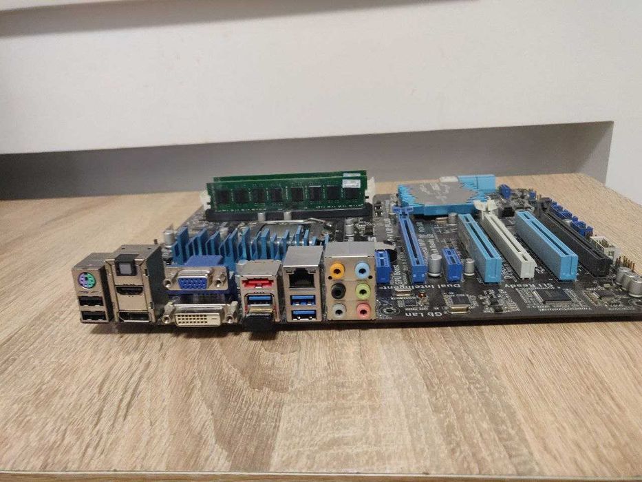 ЦП i7-2600, мат.плата Asus p8z77-v le plus, DDR3 16 GB (2*8), кулер