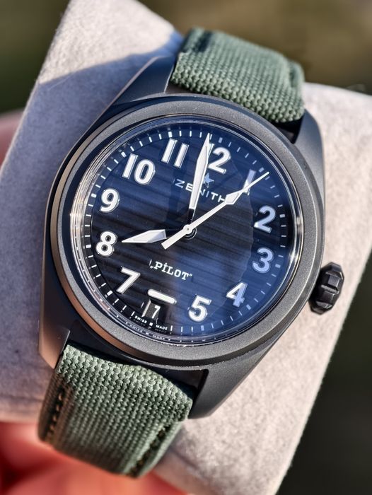 Zenith Pilot Ceramic 40mm