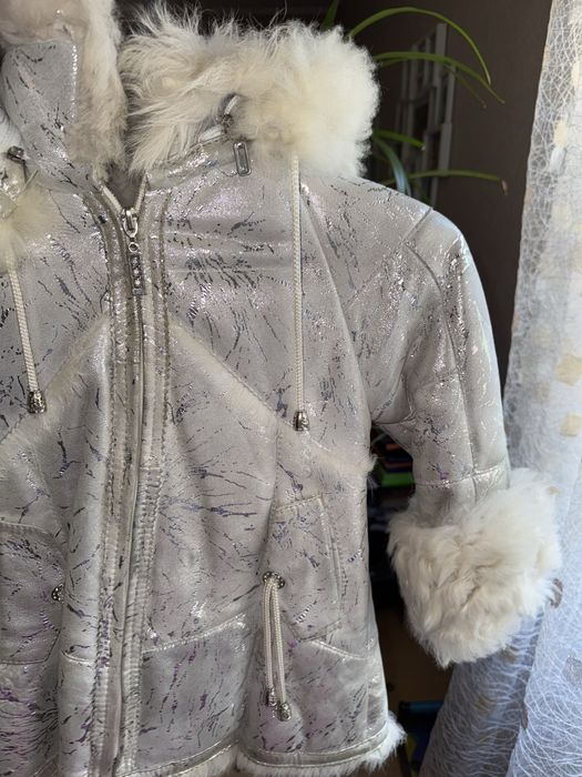 Дубленка зимняя на 2-3 года натуральная шуба