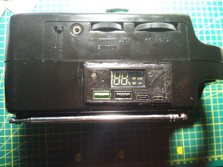 Радіоприймач\MP3 плеєр\ліхтар\PowerBank 14000 mAh Li-ion.