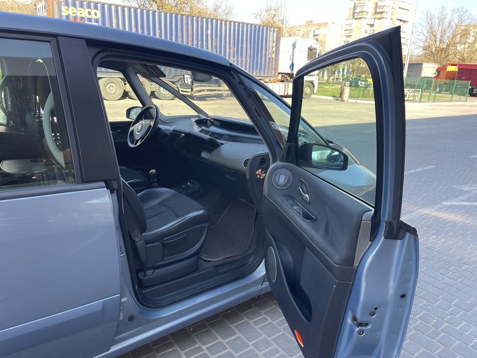 Рено Эспейс