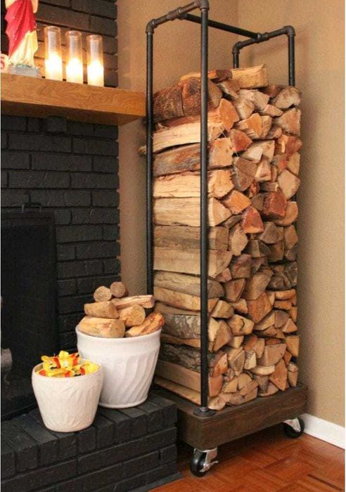 Lenha de pinho seca 35€ o metro cúbico