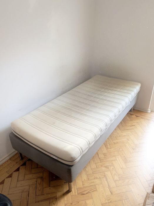 Cama Sommier Solteiro IKEA + Colchão 200x90