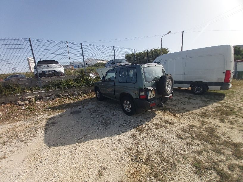 Mitsubishi Pajero 2.5 TDi GLX