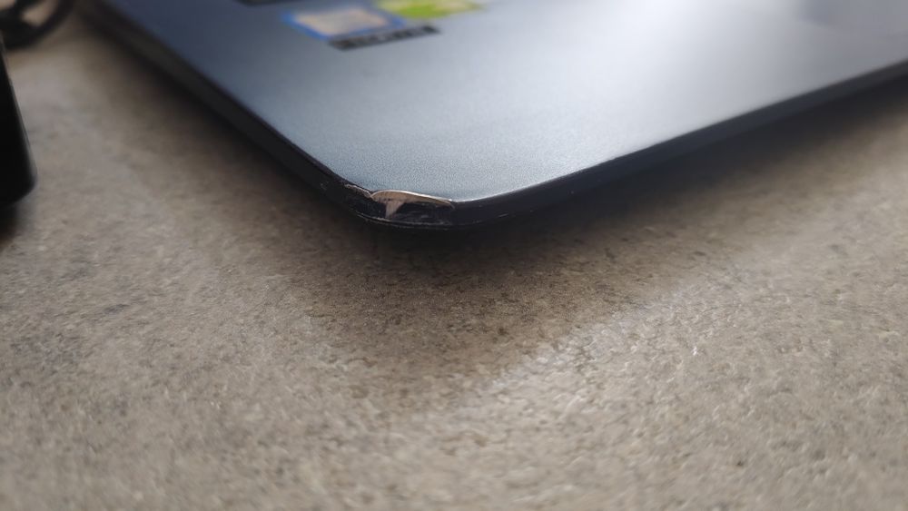 Ноутбук Asus Zenbook  Core i7, ssd 256 ,  8Gb DDR4, видеокарта 940MX