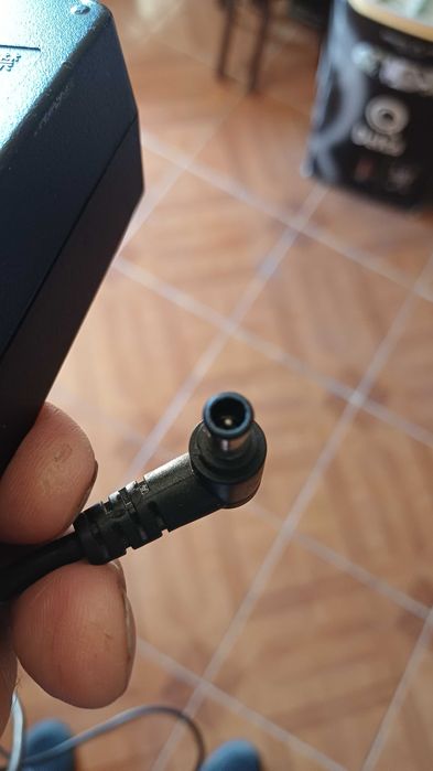 Transformador Alimentador Sony Vaio VGP-AC19V16 19.5V