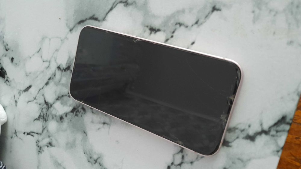 Продам айфон 13 міні