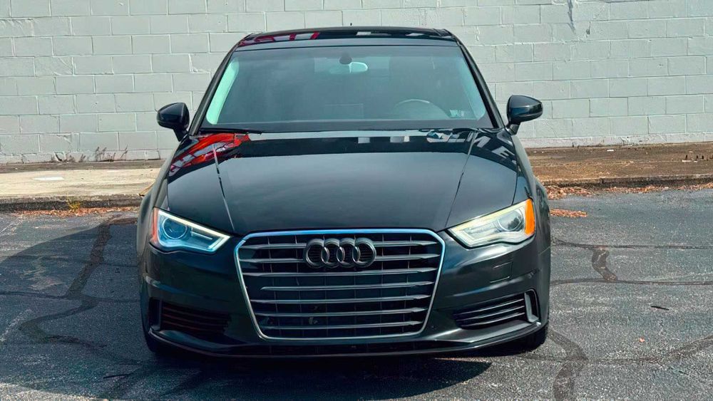 Audi A3 Premium      2015