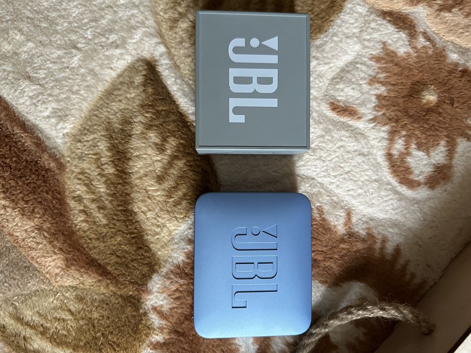 Колонка JBL go go 2