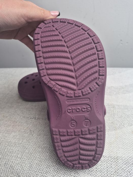 Klapki sandały crocs M5W7 37,38