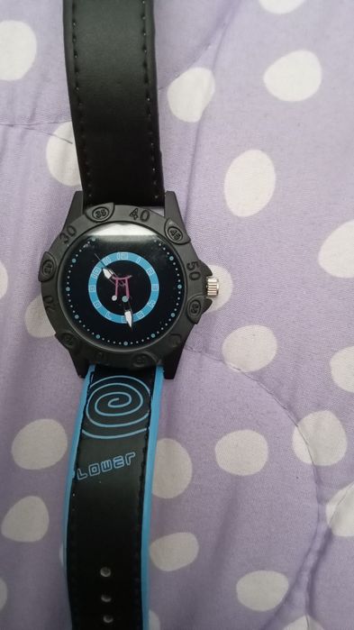 Relógio preto homem