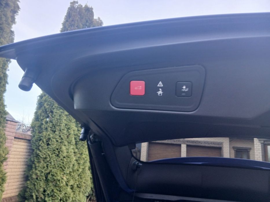 Авто в хорошому станні