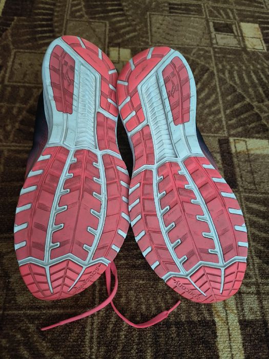 Buty Męskie SAUCONY Breakthru 4 EVERUN S20419 Do Biegania 47 30,5cm