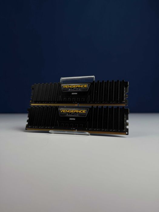 Оперативна пам'ять Corsair Vengeance LPX DDR4 16GB (2x8GB) 3200 MHz CL16 | МАГАЗИН | Гарантія 90 днів