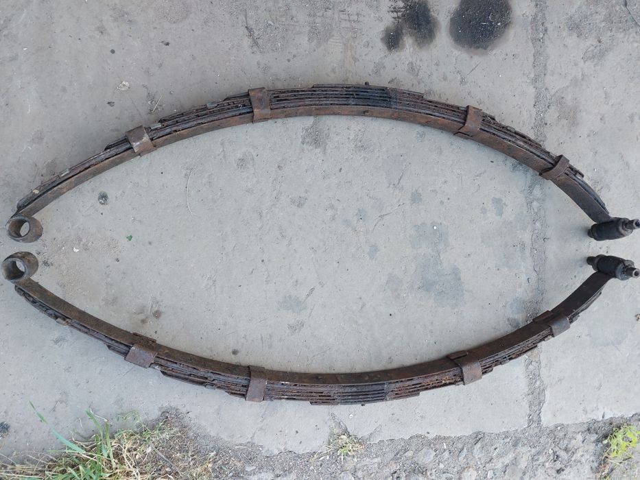 Рессоры на ,, москвич ,, .