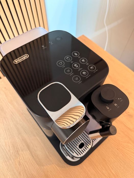 Nespresso Gran Lattissima EN650. B