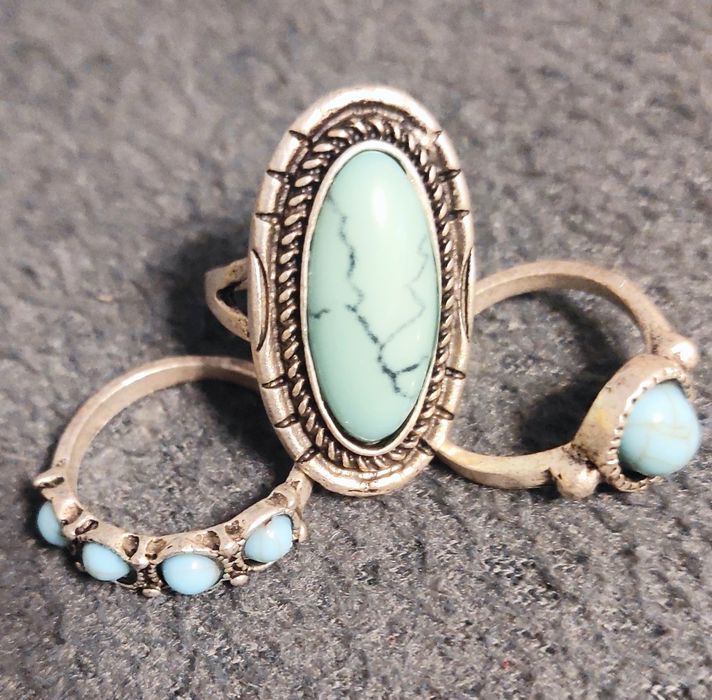 3 sztuki pierścionków