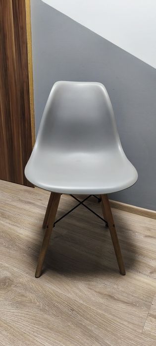 Krzesła Skandynawskie Jumi Marit. Stan Idealny
