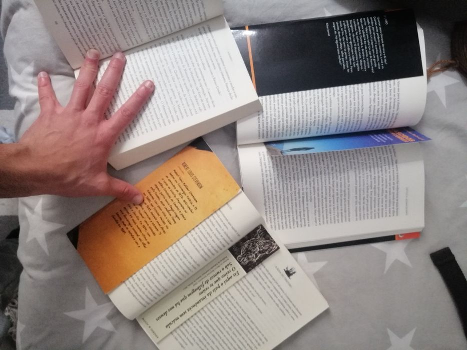 Livro "correr ou morrer " "a evasão " "a ilha do tesouro "