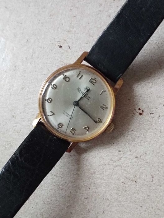 Szwajcarski Montdor vintage
