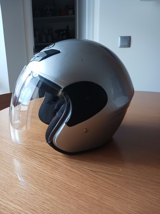 Vendo 2 capacetes jet