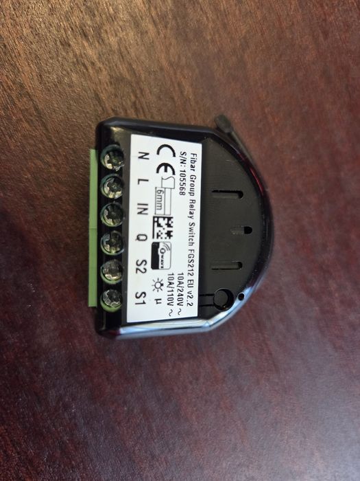 FIBARO Relay Switch FGS-212