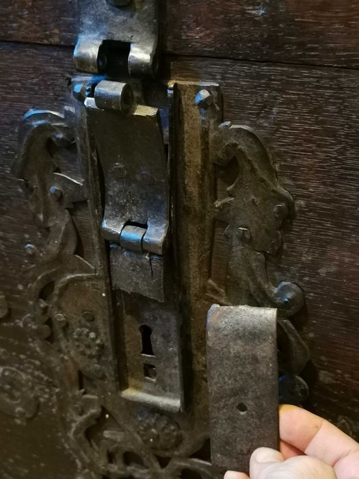 Baú datado de 1618