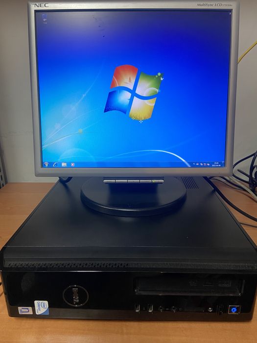 Komputer DELL VOSTRO 230