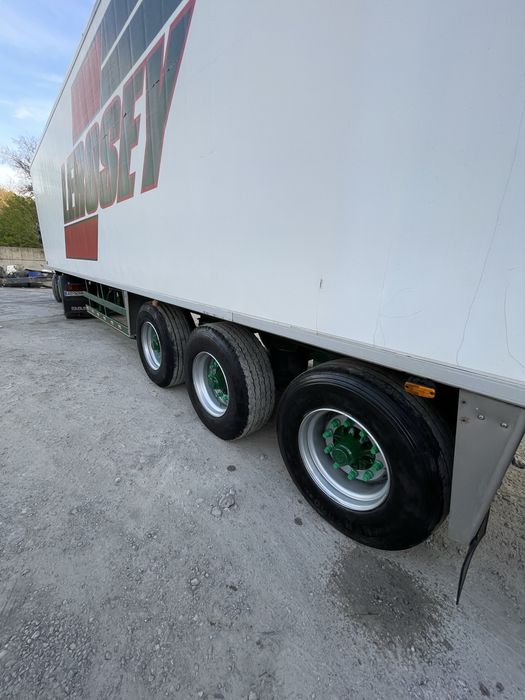 Продам полуприцеп Chereau рефрежератор