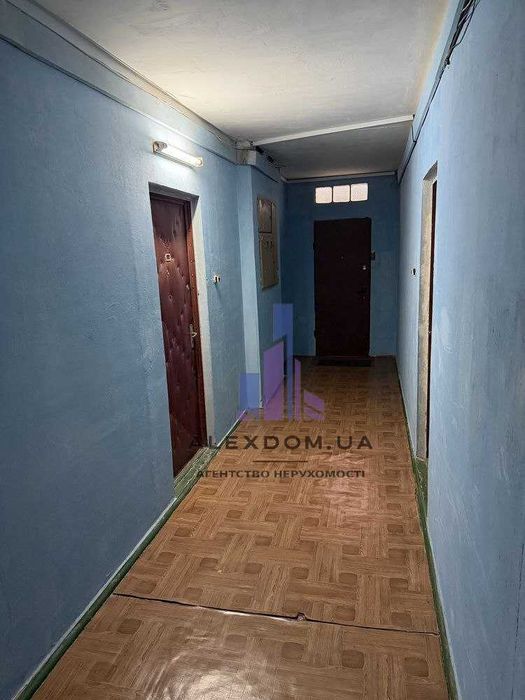 Продаж 1к квартири вул. Червоної Калини(Маяковського) 81-Б