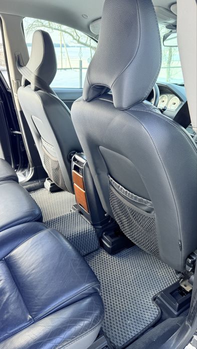 Вольво ХС90 2011 рік