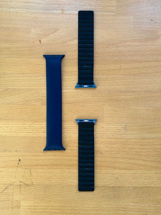 Smartwatch Apple Watch SE 40mm + 2 paski + kabel