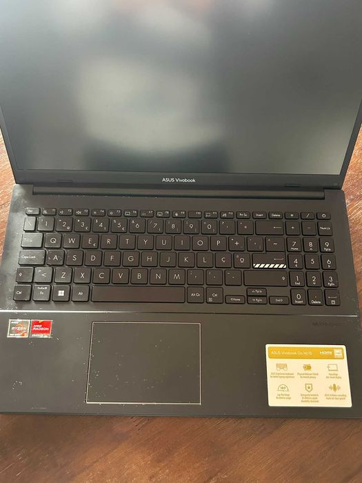 PC Asus Vivobook GO E1504FA