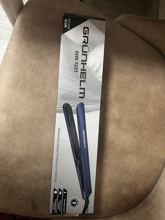 Випрямляч Grunhelm