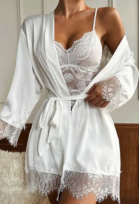 Шовковий халат для дому та мереживний топ з шортиками 42/44/46/48/50