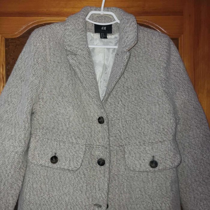 Продам тёплое шерстяное пальто H&M