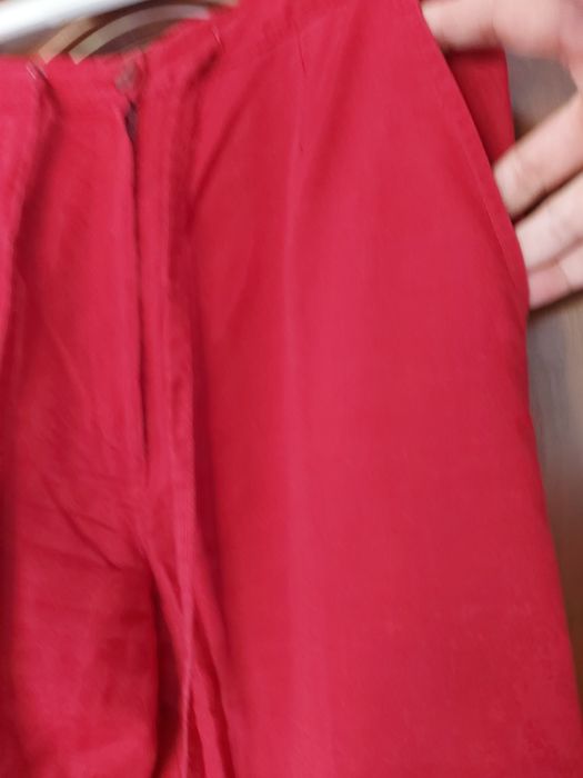 Calças Vermelhas - 55% Linho e 45% Viscose