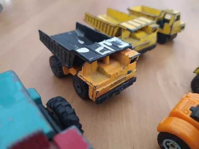 Lot (x7) Matchbox - Carrinhos, Camiões, Máquinas..