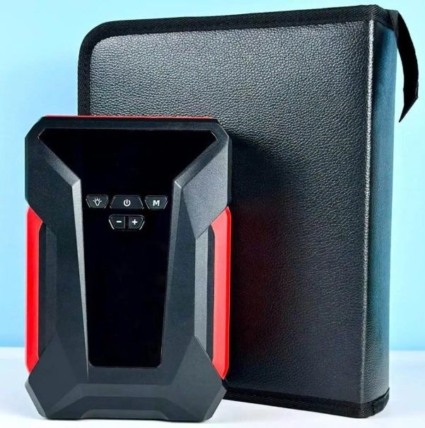 Автомобильное пуско-зарядное устройство Бустер с насосом Jump Starter