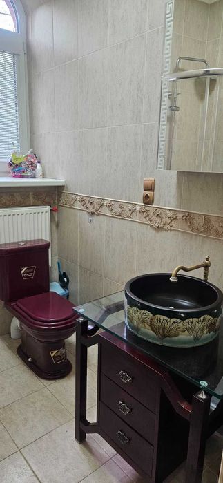 Продам 2 дома на участке в районе Новых домов Павленки