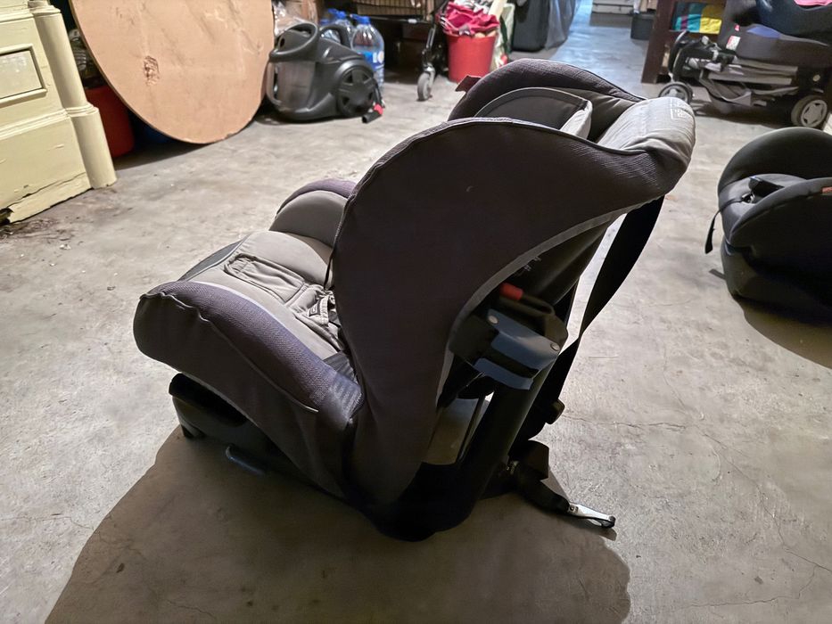 Cadeira automóvel bebé